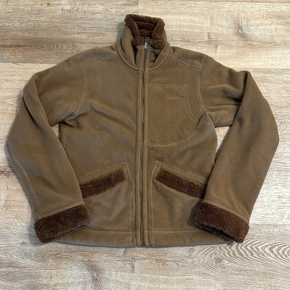 Patagonia Brown Sherpa Fleece Jacket with Tan Pocket Accents - Picture 3 of 5